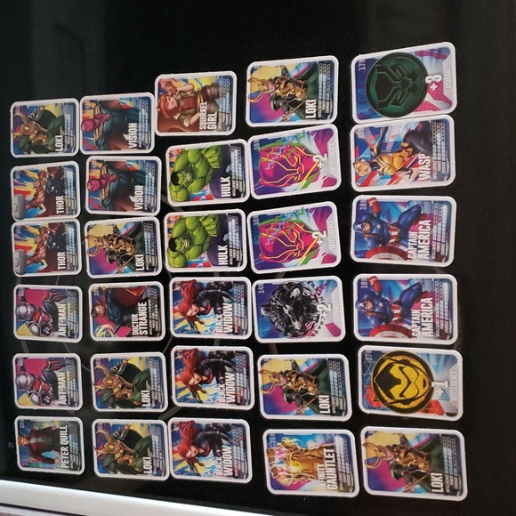 FREE with ANY Purchase! Marvel Trading Cards - Picture 5 of 7